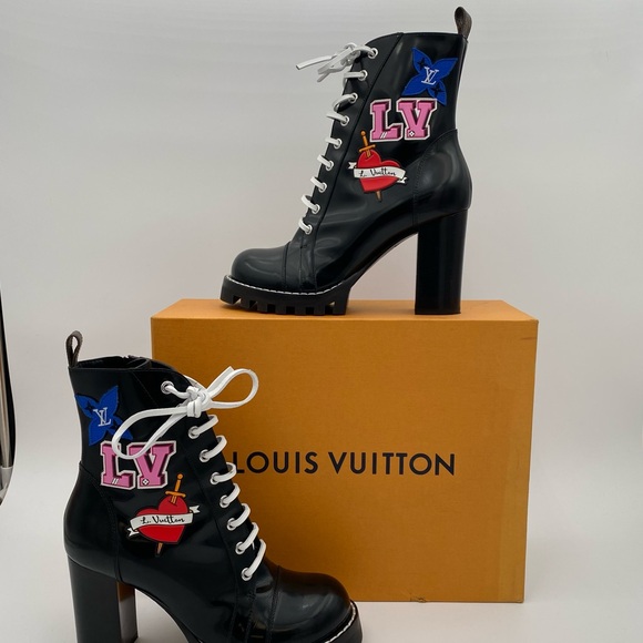 Louis Vuitton Patent Monogram Womens 38.5 Black Heart Star Trail Ankle Boots - Picture 1 of 9